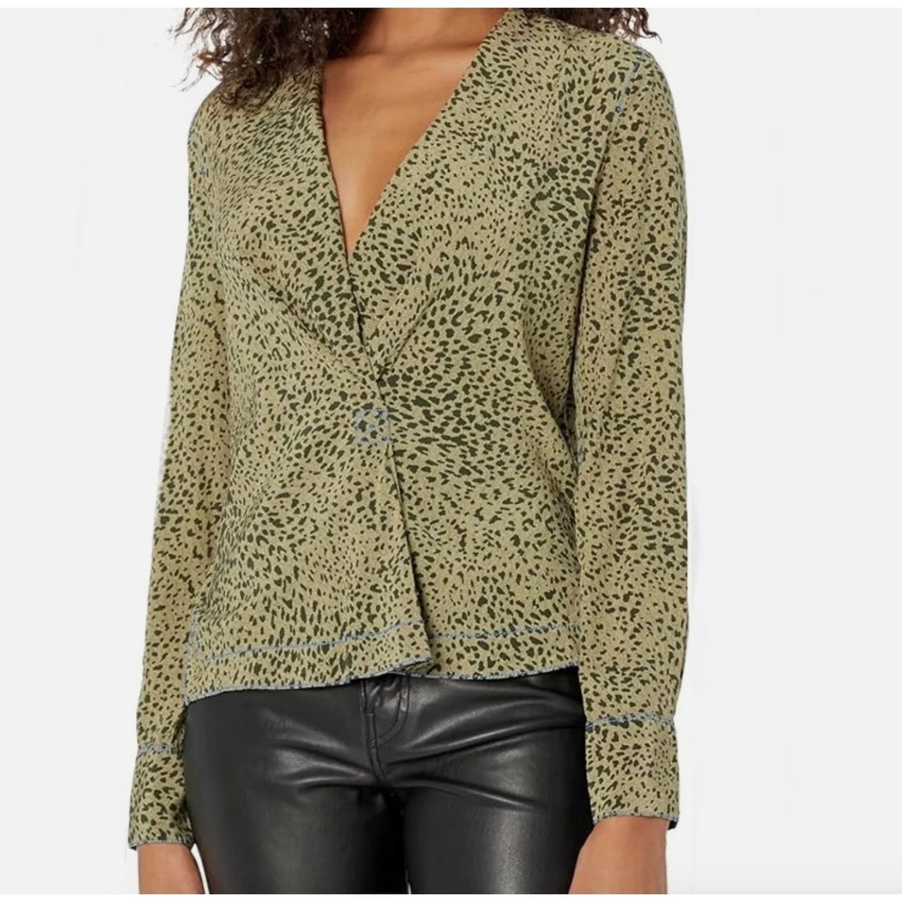 Rag & Bone Sz XS Shields Leopard Animal Print Blouse 100%‎ Silk Olive Mob Wife